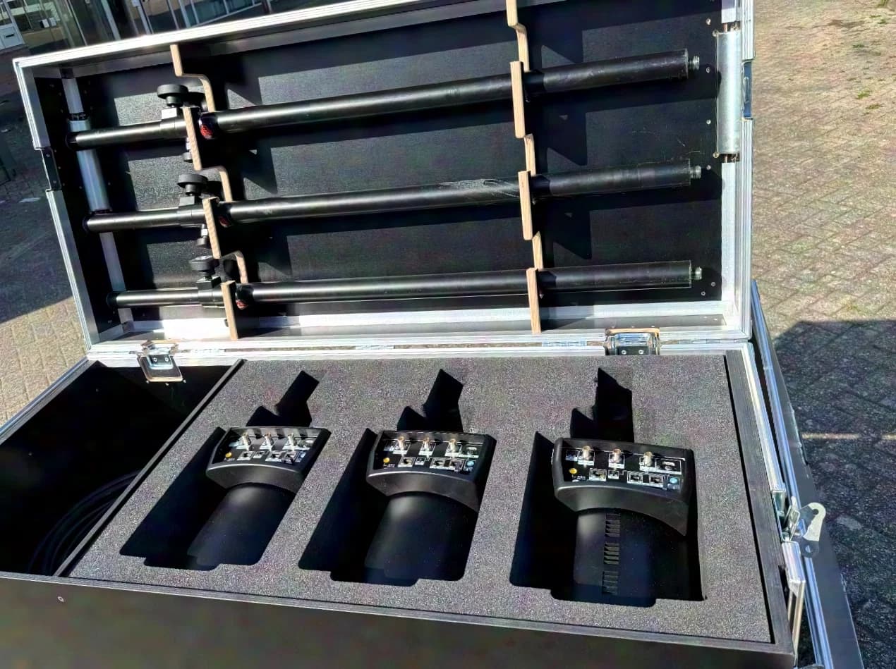 Custom rolling PTZ camera flightcase 120 x 55 x 121 cm