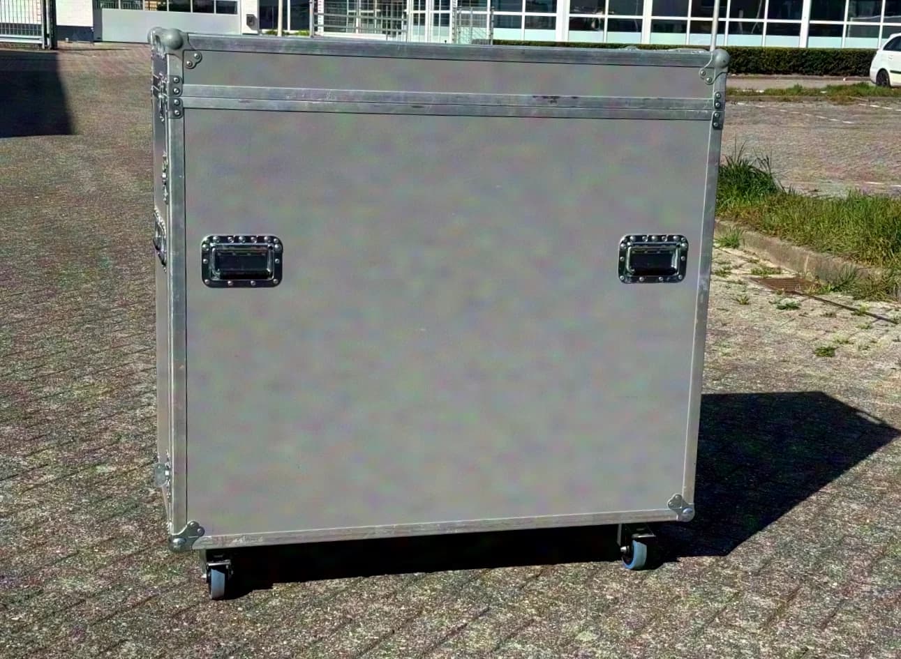 Custom rolling PTZ camera flightcase 120 x 55 x 121 cm