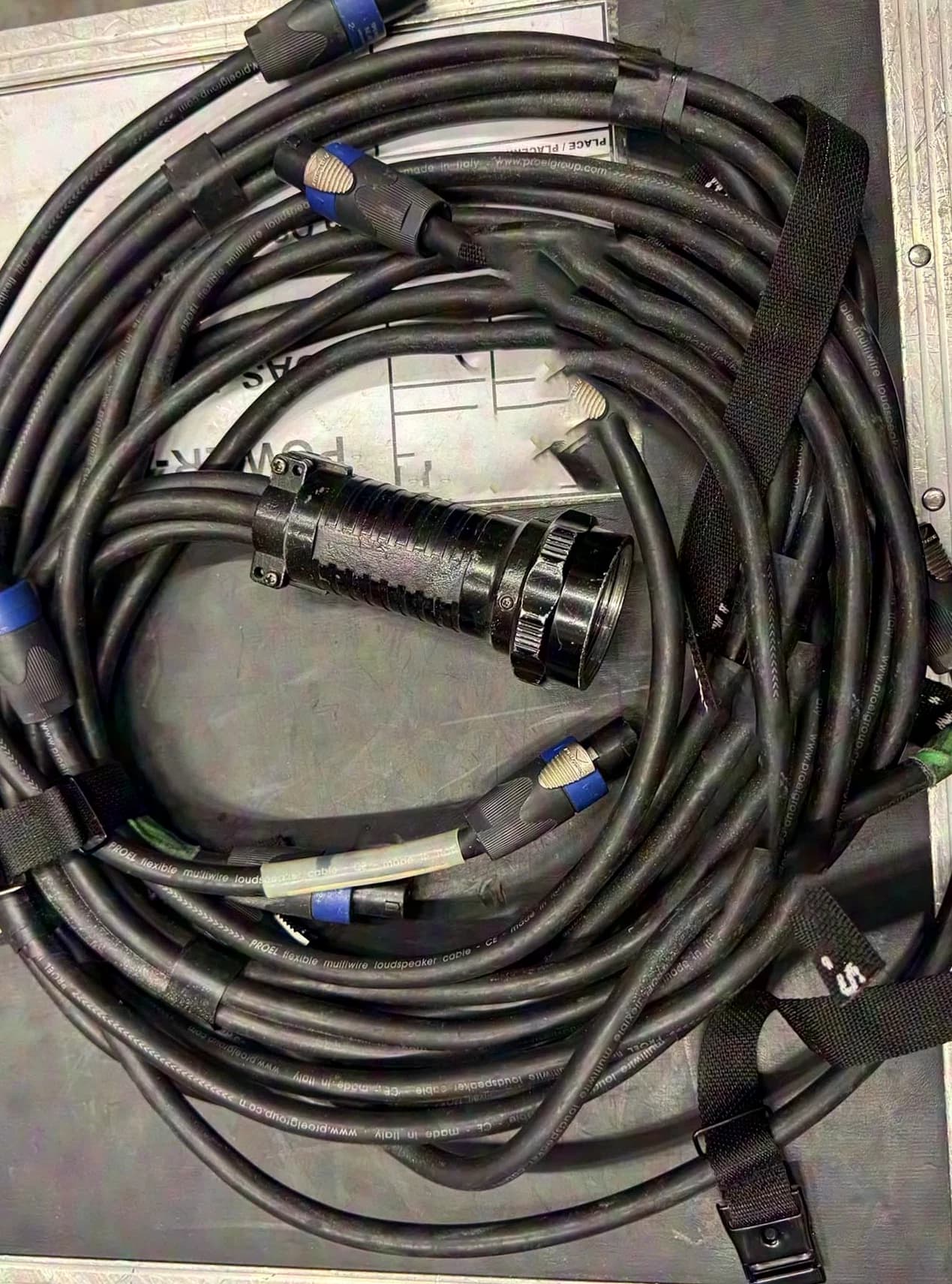 DAS Audio Aero28B system package