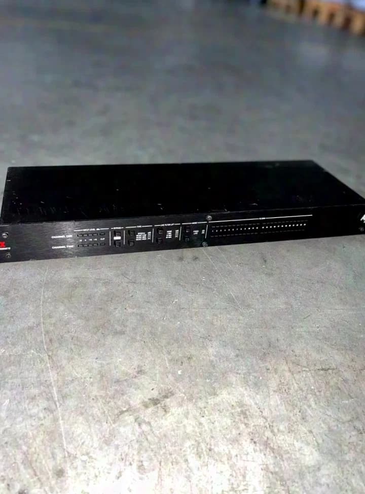 DBX AFS 224 2-Channel Feedback Destroyer