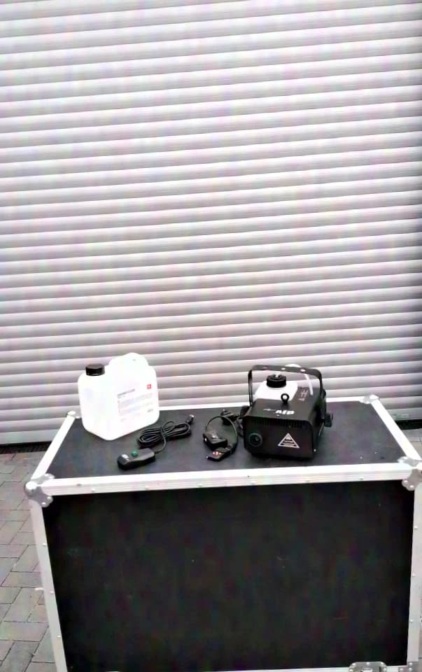 DJ Power DF-V9C 722W Fogger Fog Machine