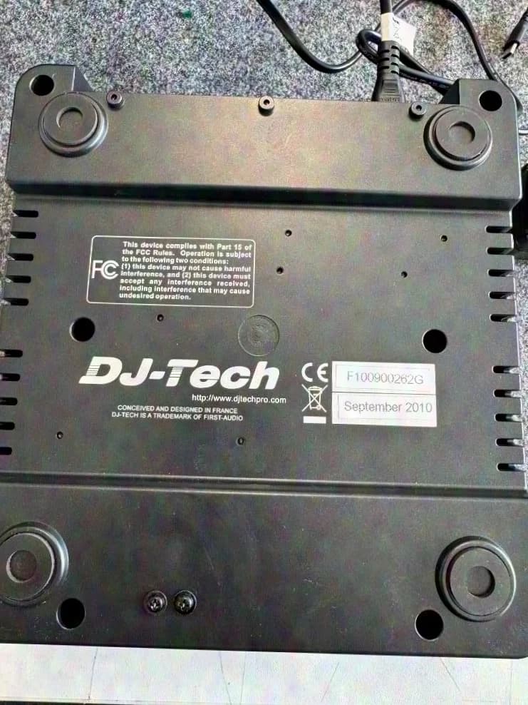 DJ-TECH uSoloFX Single Deck MP3/WAV-Player, black with OVP