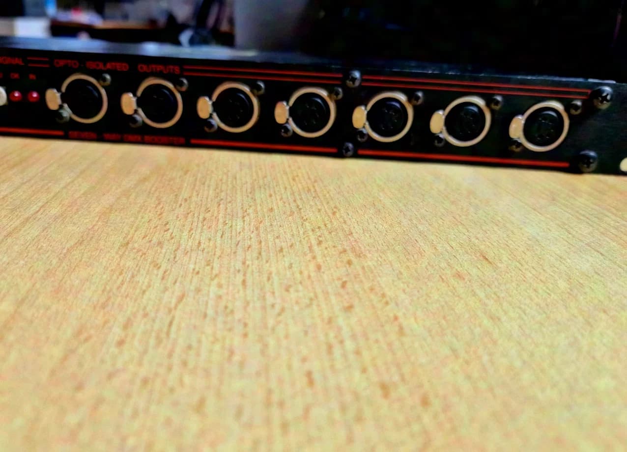 DMX Splitter 7-way MA LIGHTING
