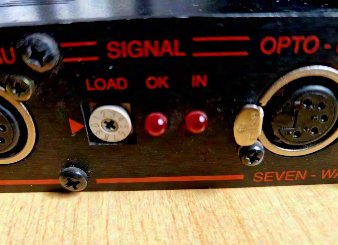 DMX Splitter 7-way MA LIGHTING