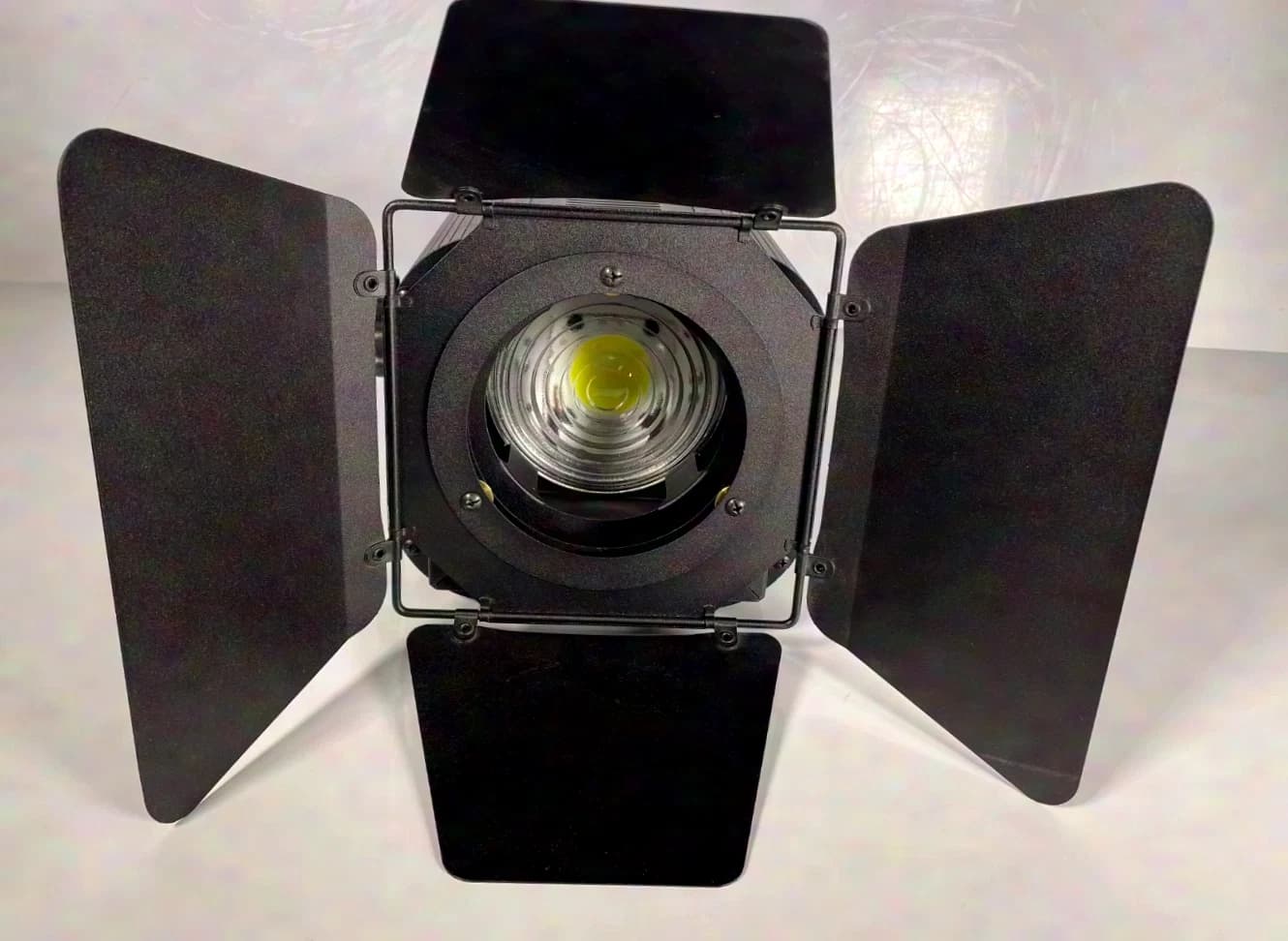 DTS Scena LED 150 FR Black