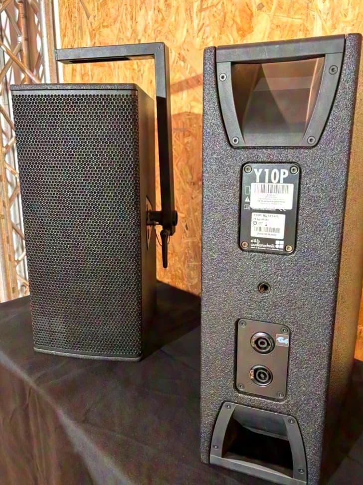 D&B Audiotechnik Set of 2x Y10P