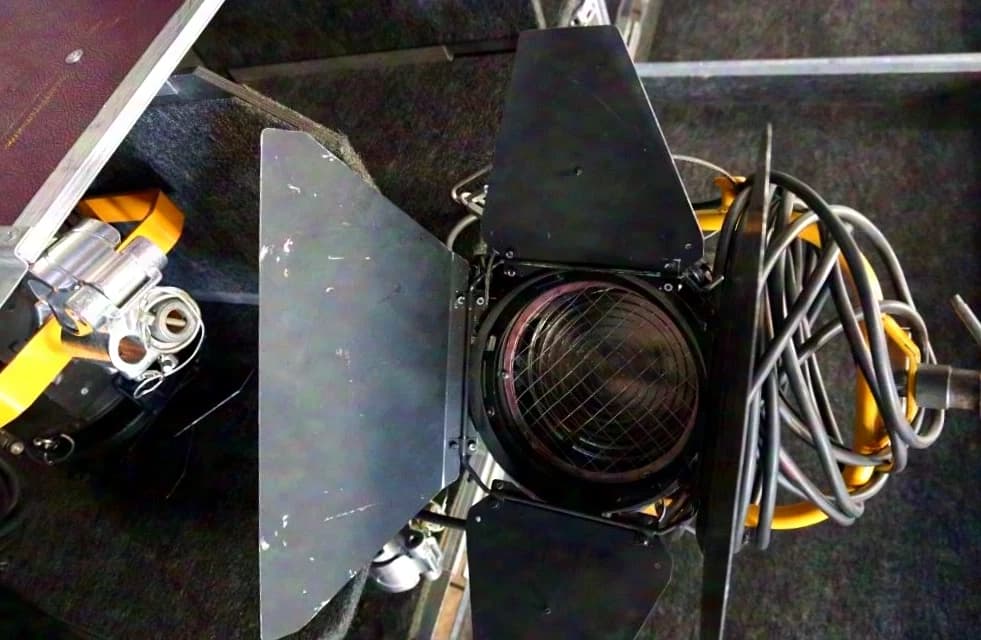 Desisti 1kW Fresnel