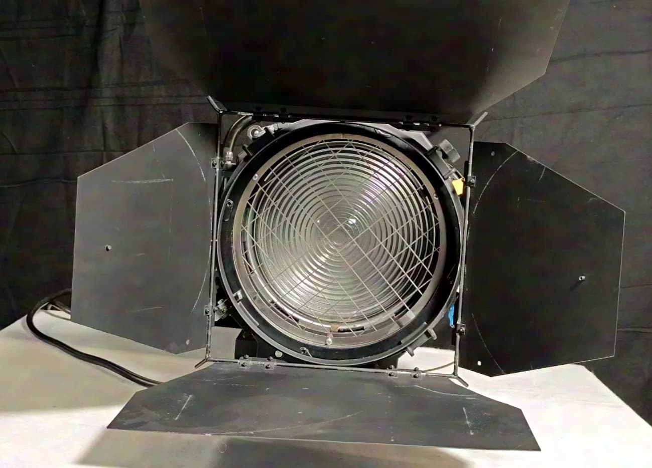 Desisti Leonardo p.o. 2000W Fresnel spotlight