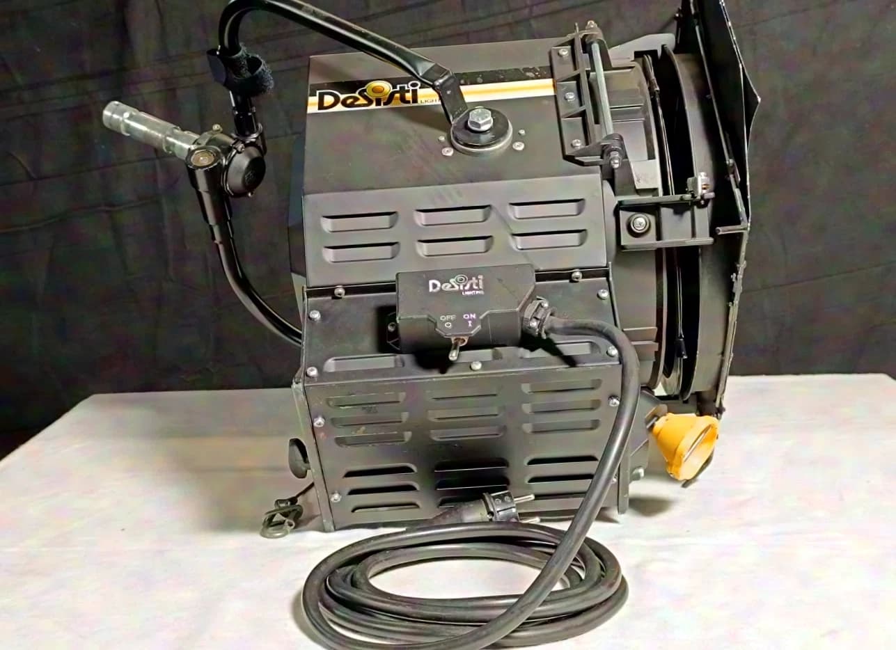 Desisti Leonardo p.o. 2000W Fresnel spotlight
