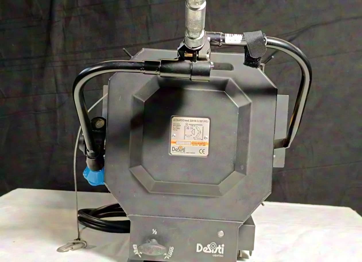 Desisti Leonardo p.o. 2000W Fresnel spotlight
