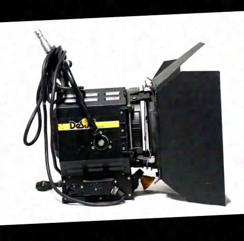Desisti Used | Desisti - Leonardo 2kW Fresnel P.O.