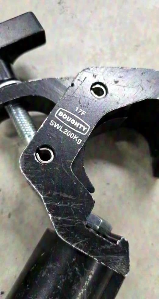 Doughty Quick Trigger TV Clamp