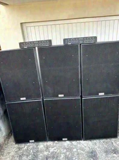 EAW KF-695 Isr