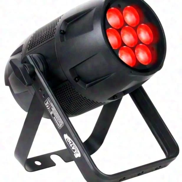 ELATION Arena Zoom Q7IP 7x 30 W RGBW LED Demo Unit Price Reduction