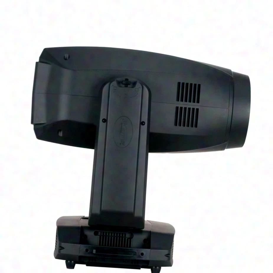 ELATION Artiste Rembrandt 950 W CW LED, Demo Unit