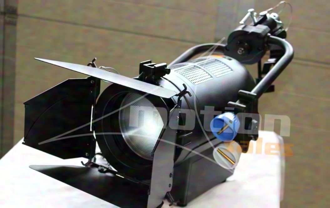 ELATION KL Fresnel 6" FC P.O. (4- and 5-piece set)
