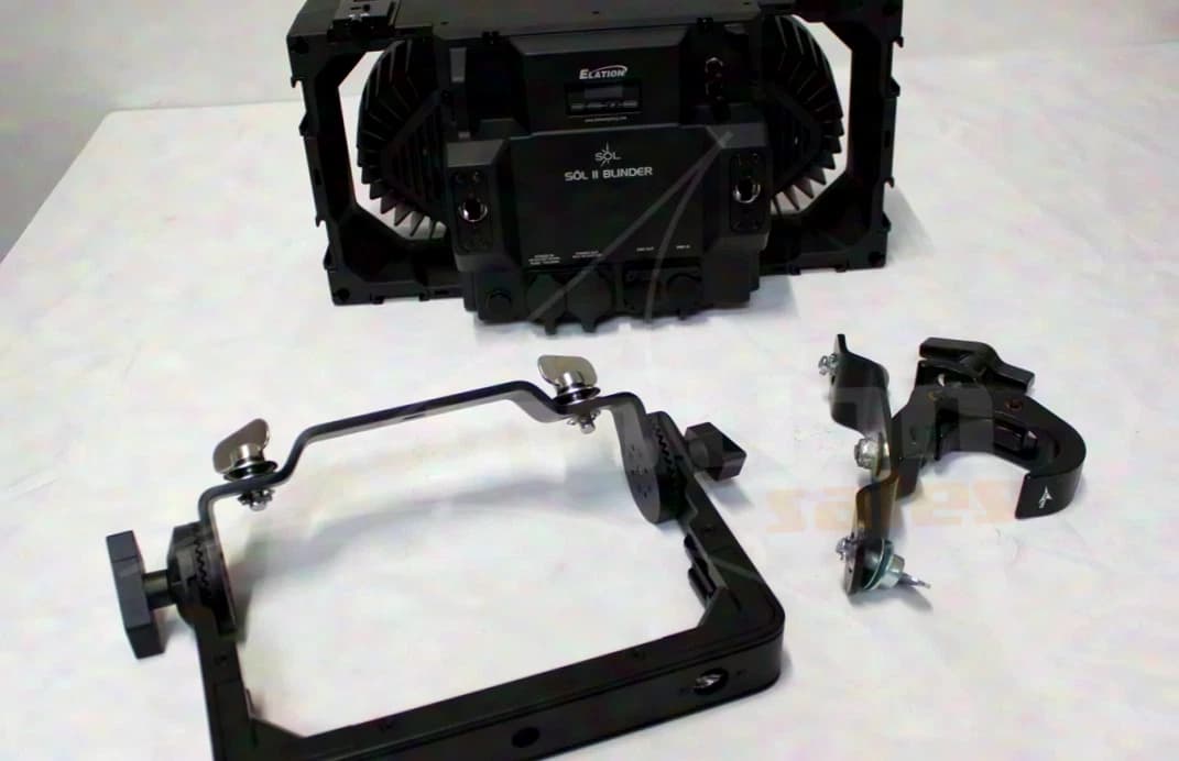 ELATION SŌL II Blinder IP65 (Single and 4-piece set in case)