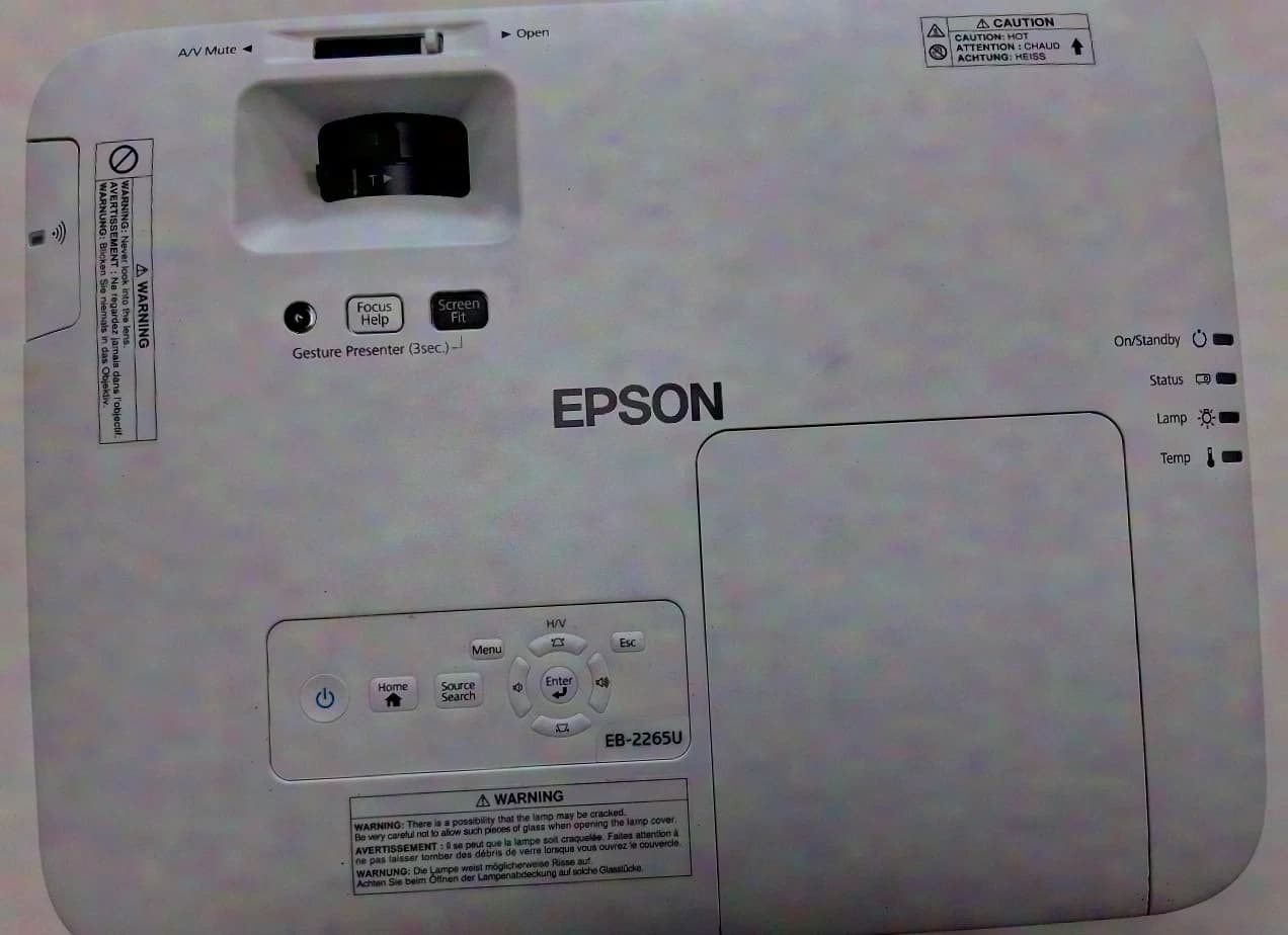 EPSON LCD Projector EB-2265U incl. bag