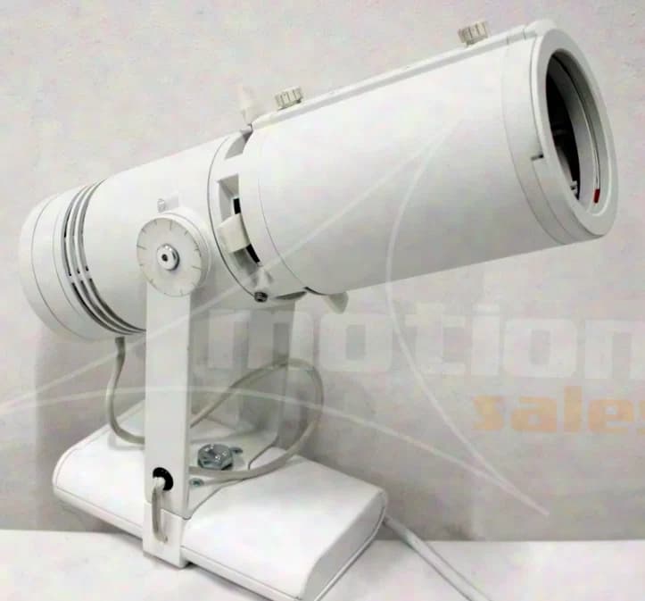 ETC Irideon FPZ Zoom, 4000 K, Truss mounting + Schuko, white
