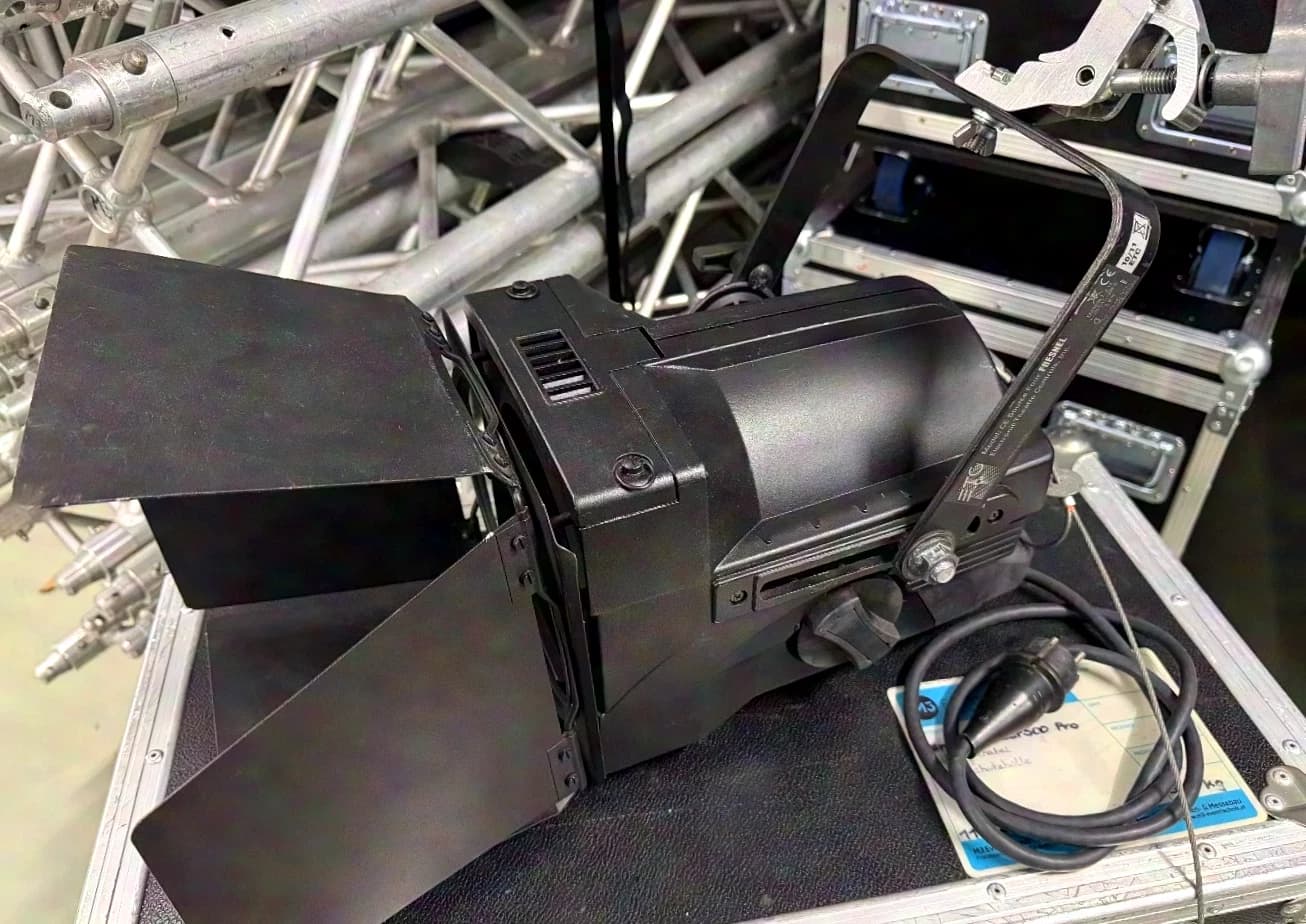 ETC Source Four Fresnel 750W