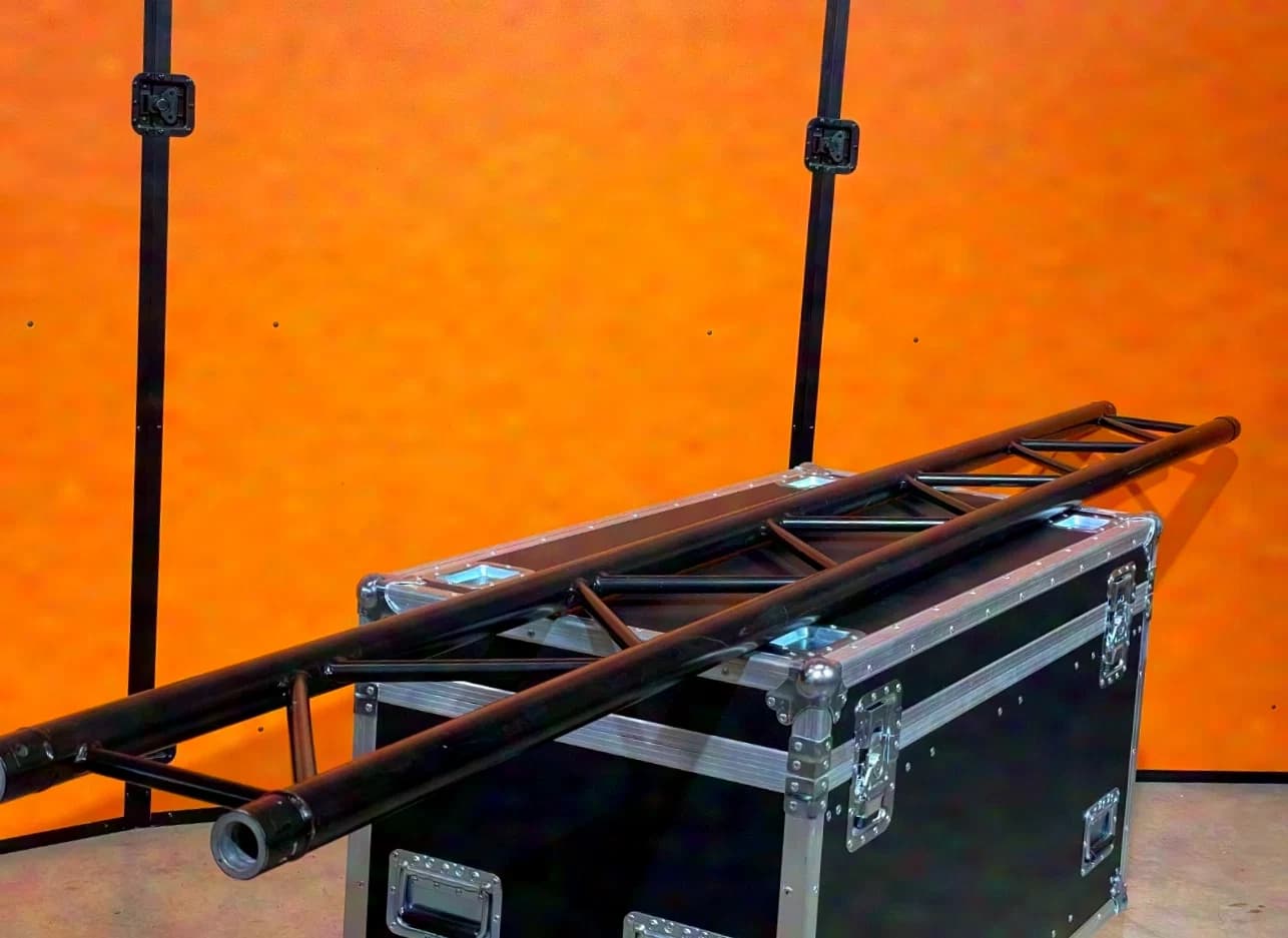 EUROTRUSS FD32 2-point truss, black, 3.00m