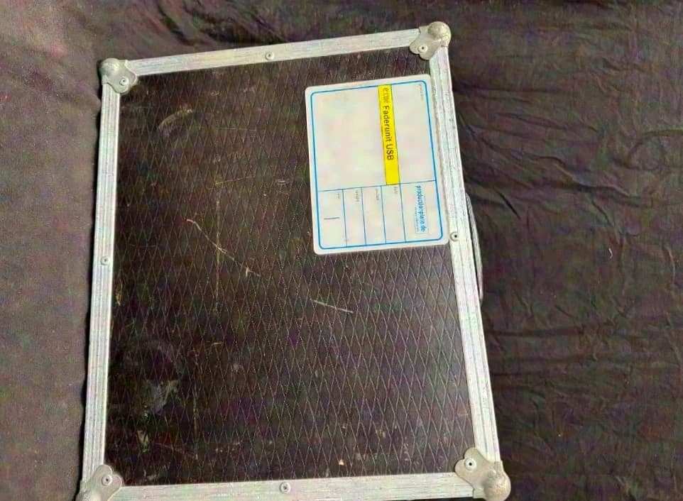 E:Cue Faderunit - Faderunit incl. accessories in case