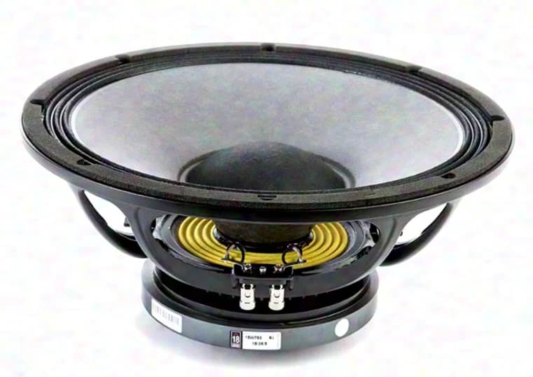 Eighteensound 15W750 - 8 Ohm