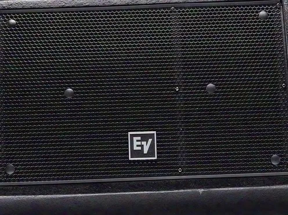 Electro-Voice Xw12/Xw15 Turn-Key Package