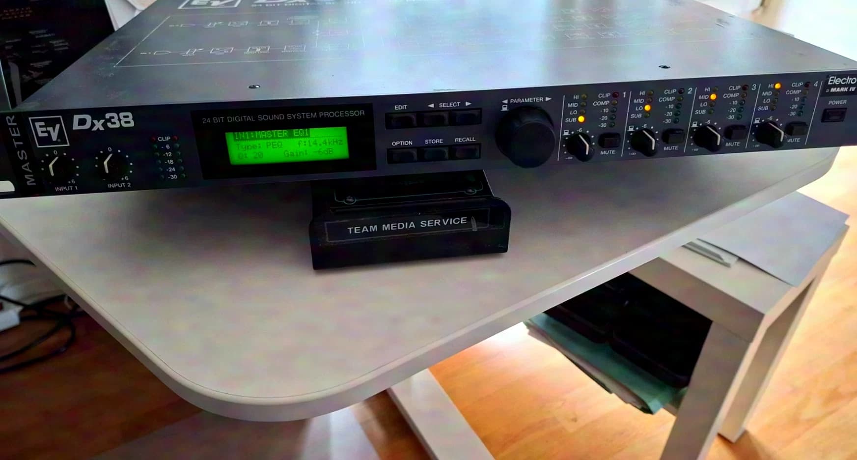 Electrovoice Dynacord DX 38 Speaker Controller
