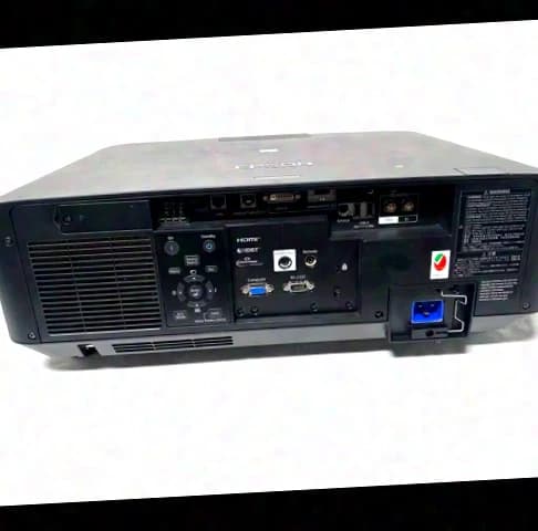 Epson Used | Epson - EB-PU2220B, 20.000 Ansi Lumen Projector