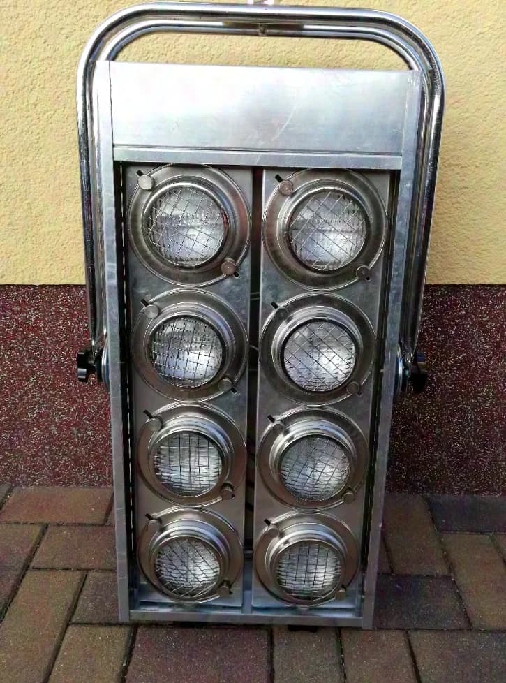 Eurolight 6-light Blinder