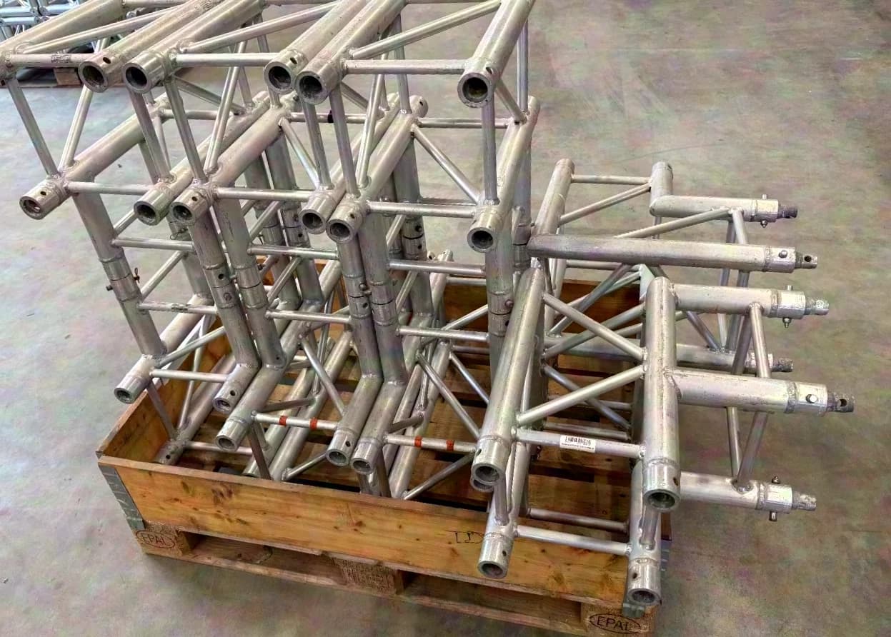 Eurotruss FD34 Truss Package