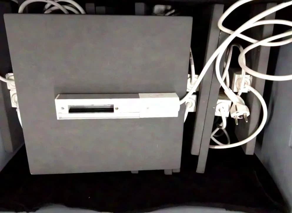 Eutrac Schuko feed adapter