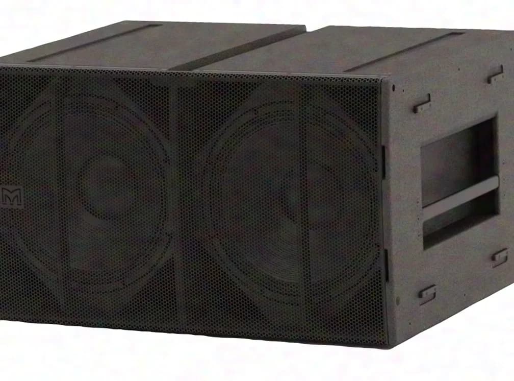Ex-demo, Like new Martin Audio DSX Package
