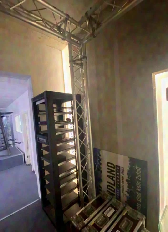 Expotruss 25 3-Point Truss System
