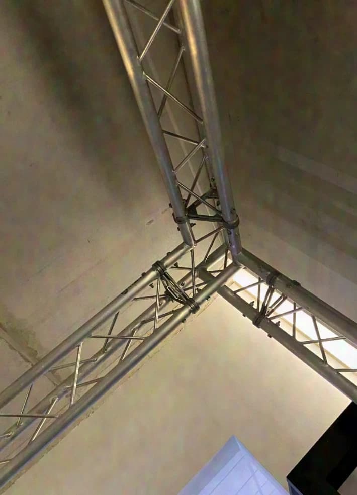 Expotruss 25 3-Point Truss System