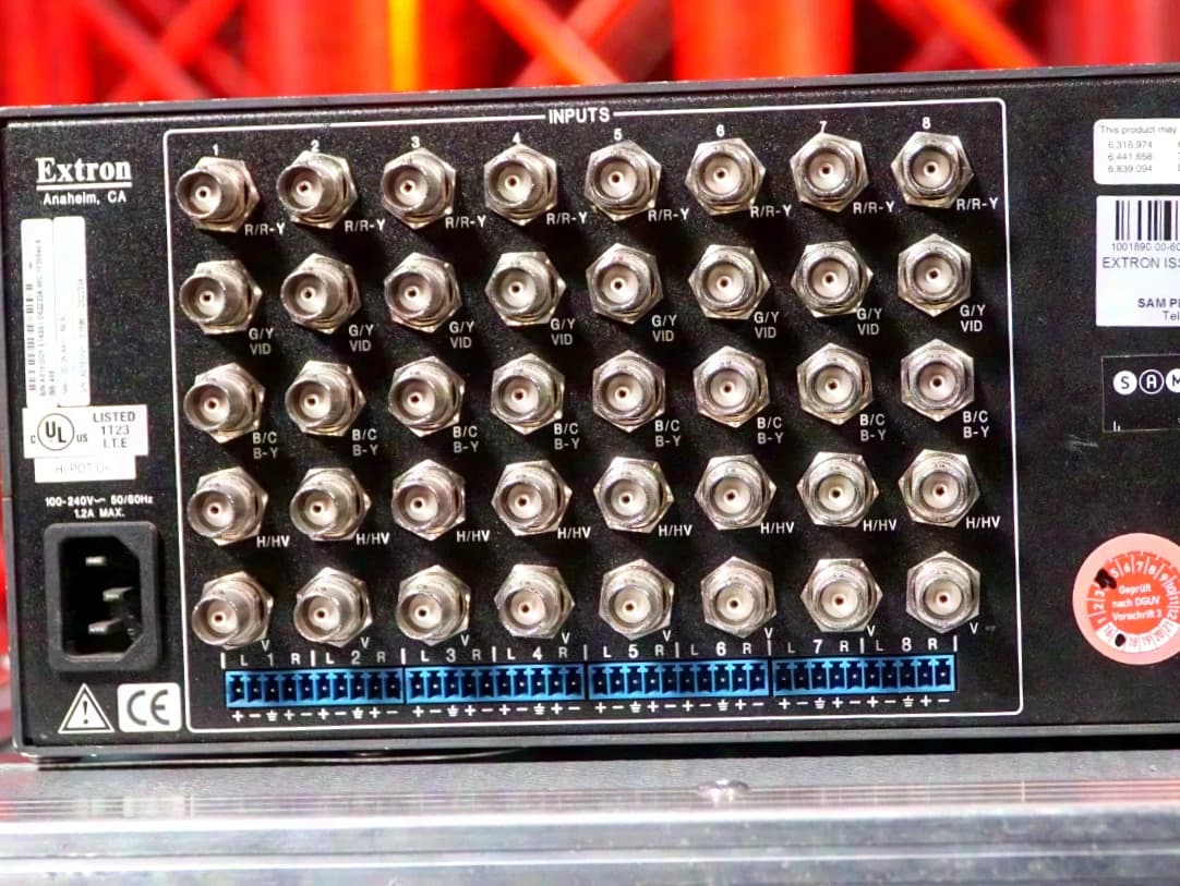 Extron ISS 408 Integration Seamless Switcher