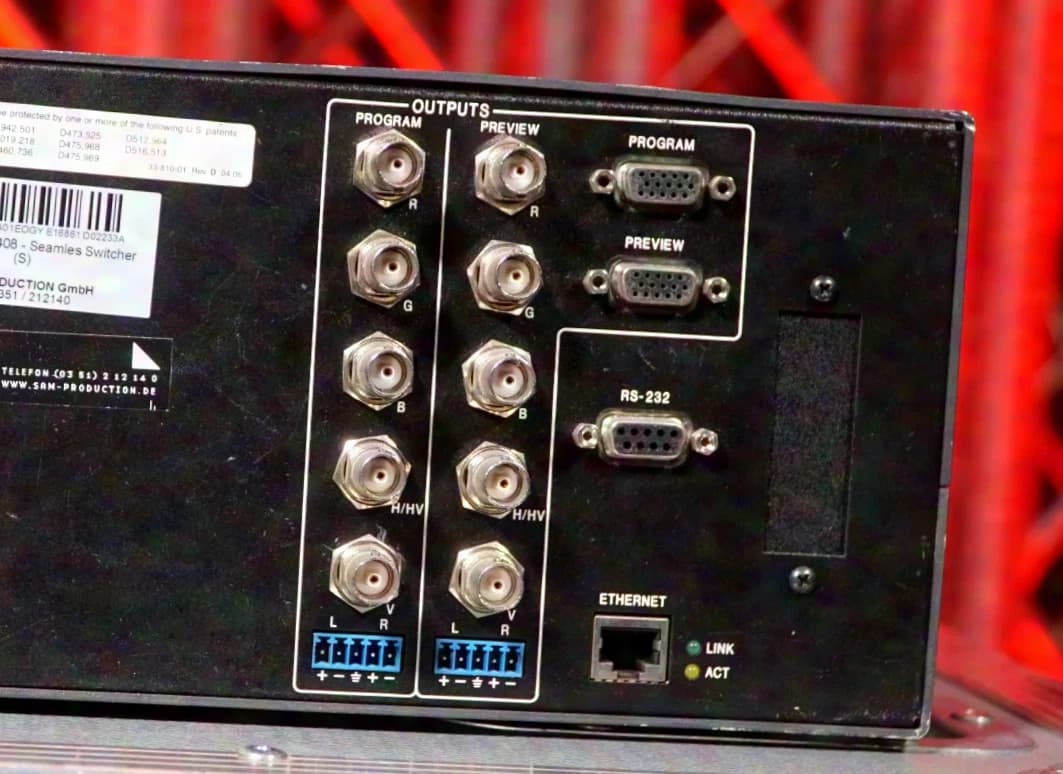 Extron ISS 408 Integration Seamless Switcher