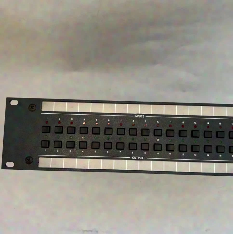Extron Switcher 168 MTPX Series Twisted Pair Matrix Switcher