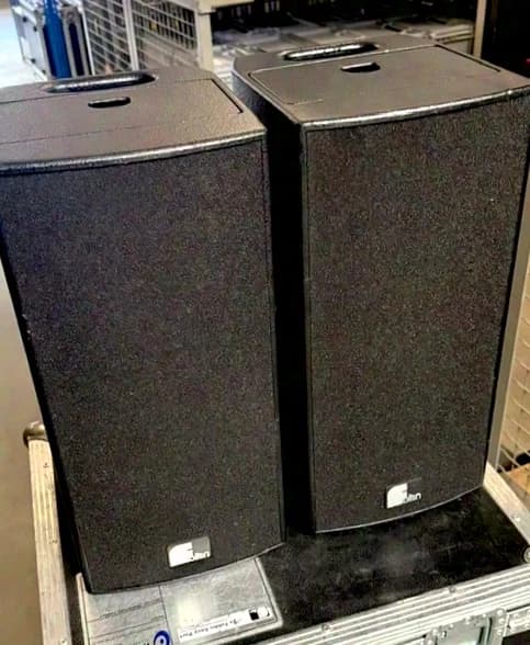 Fohhn battery-powered speakers FP-22