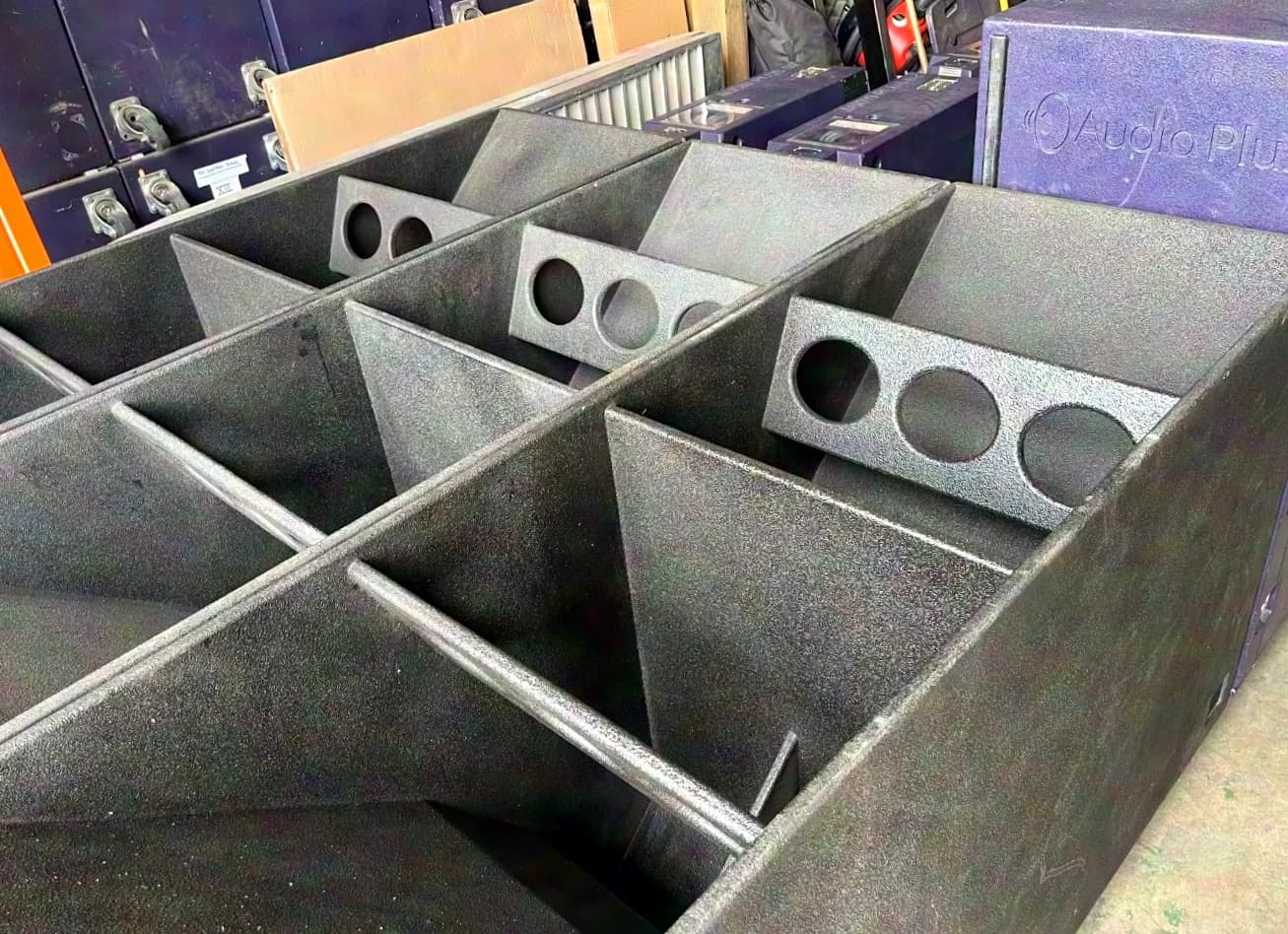 Funktion-One V221 (F221 Touring) Sub Bass Loudspeaker Black PU