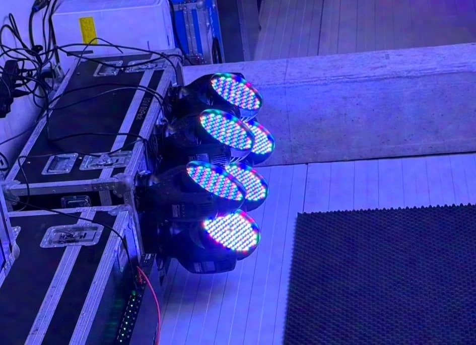 GLP Impression 120RZ LED Washmoving light incl. Case