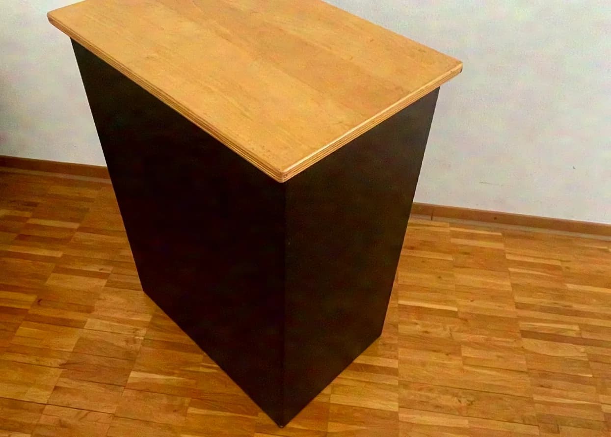 Gäng-Case Pedestal 77x58,5x40cm (HxWxD)