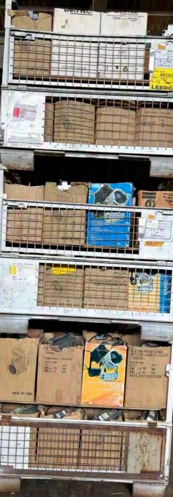 Sale of used equipment from company liquidation: lighting, audio, video, stage equipment and rigging