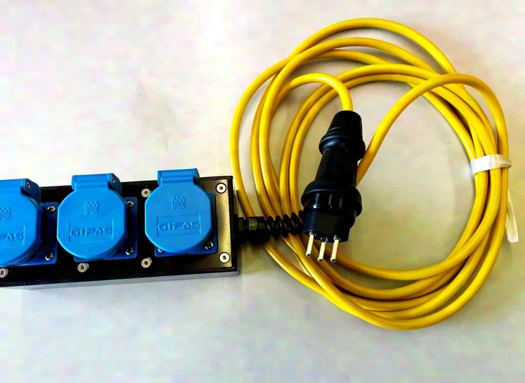 Gifas Mobile Power Distributor