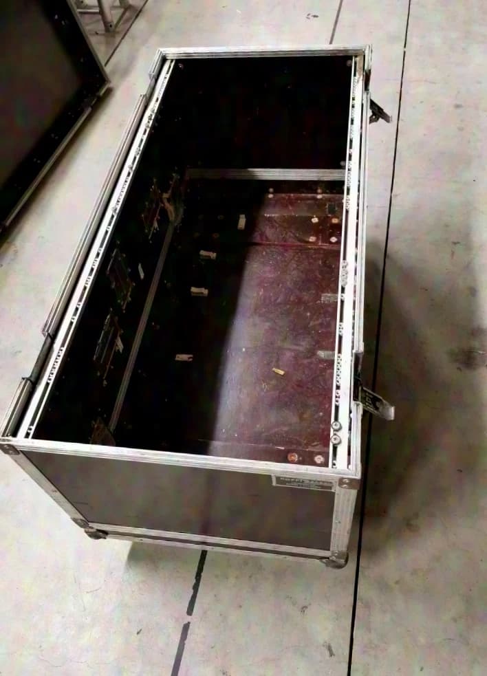 Large side rack 19" or cable case
