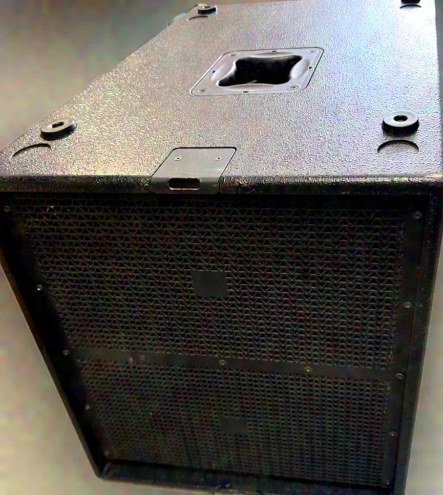 HK Audio CDR 210C Bass incl. dolly board and protective cover