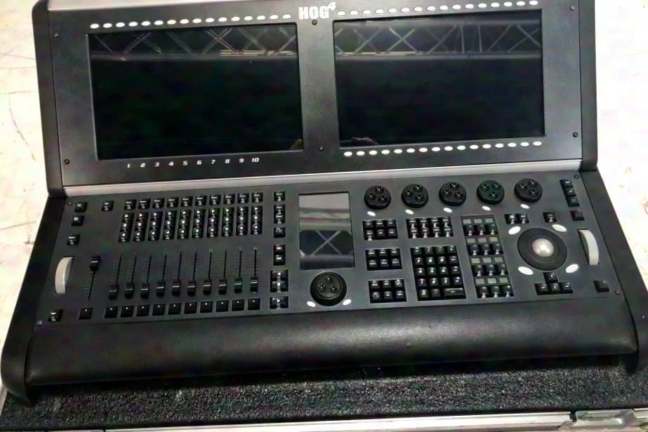 H.E.S HOG 4