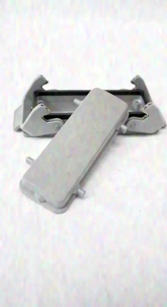 Harting Housing 24/64/108-pole with Lid (Set of 8)