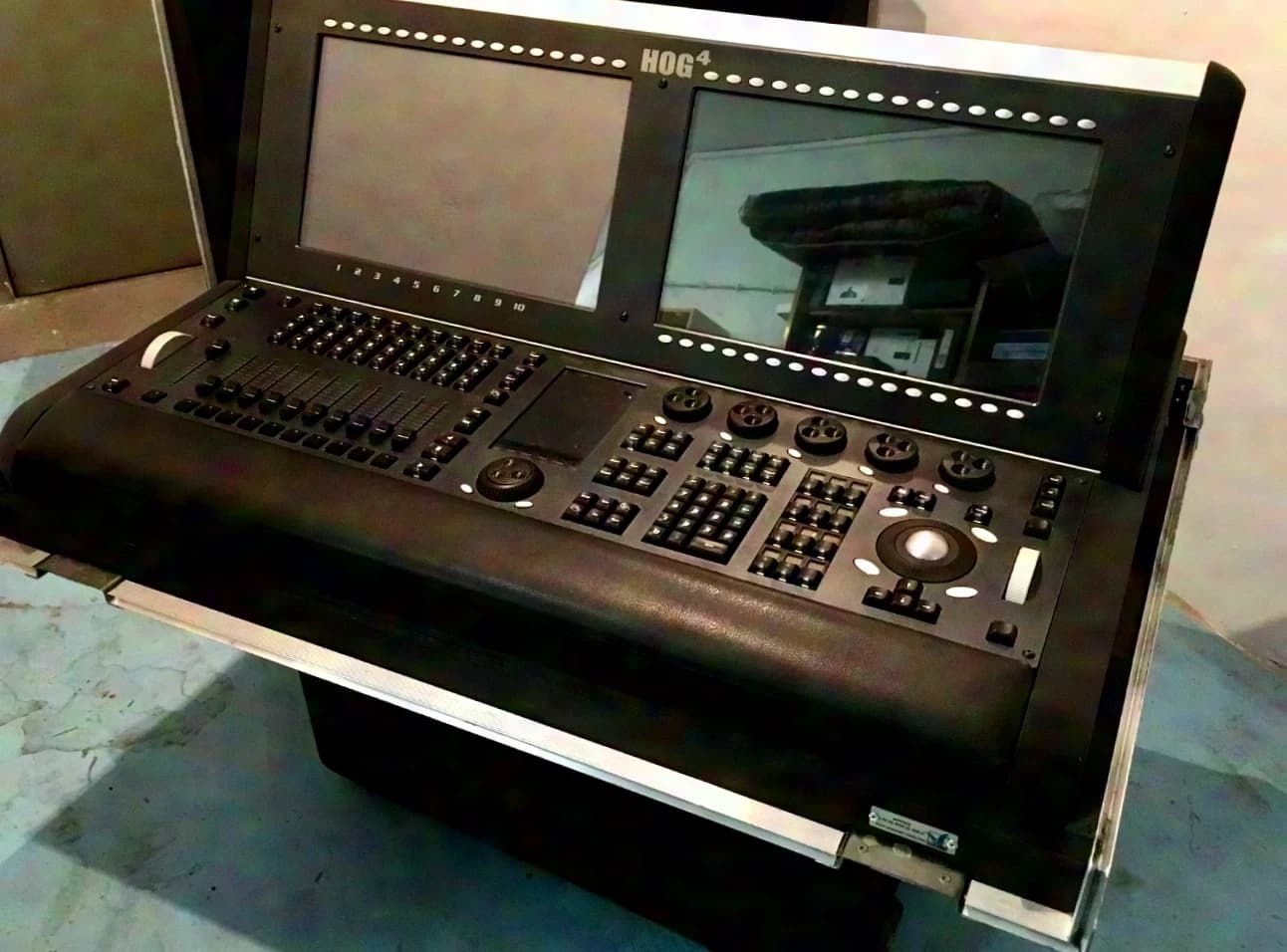 High End Hog 4 Full with 3-piece Amptown Case